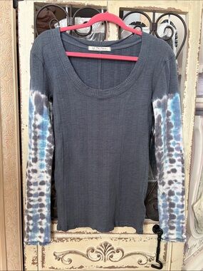We The Free Charcoal Ribbed Long Sleeve Top with Blue and White Tie-Dye Sleeves